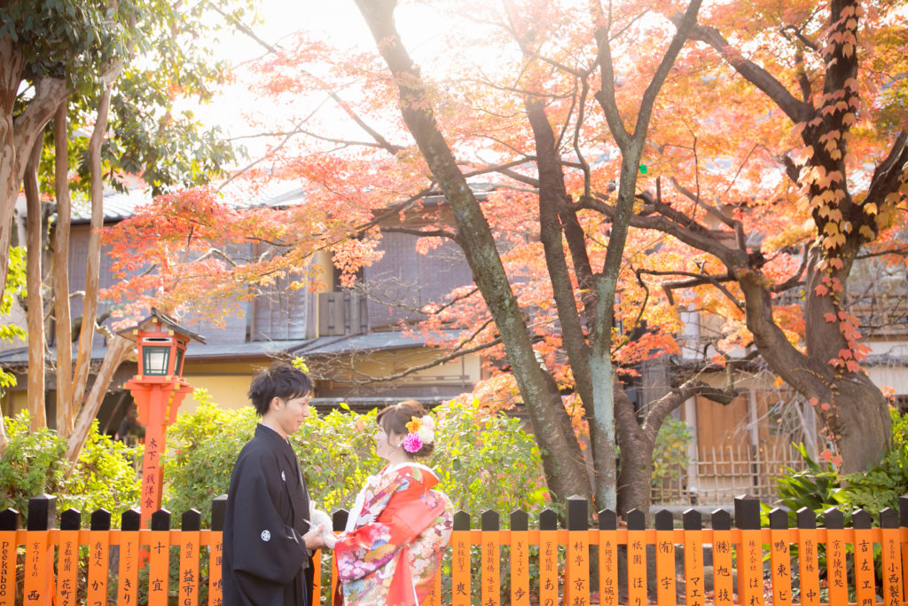 祇園の紅葉で色打掛の前撮り
