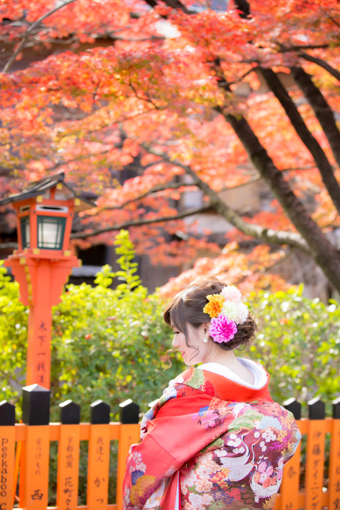 祇園の紅葉で和装前撮り