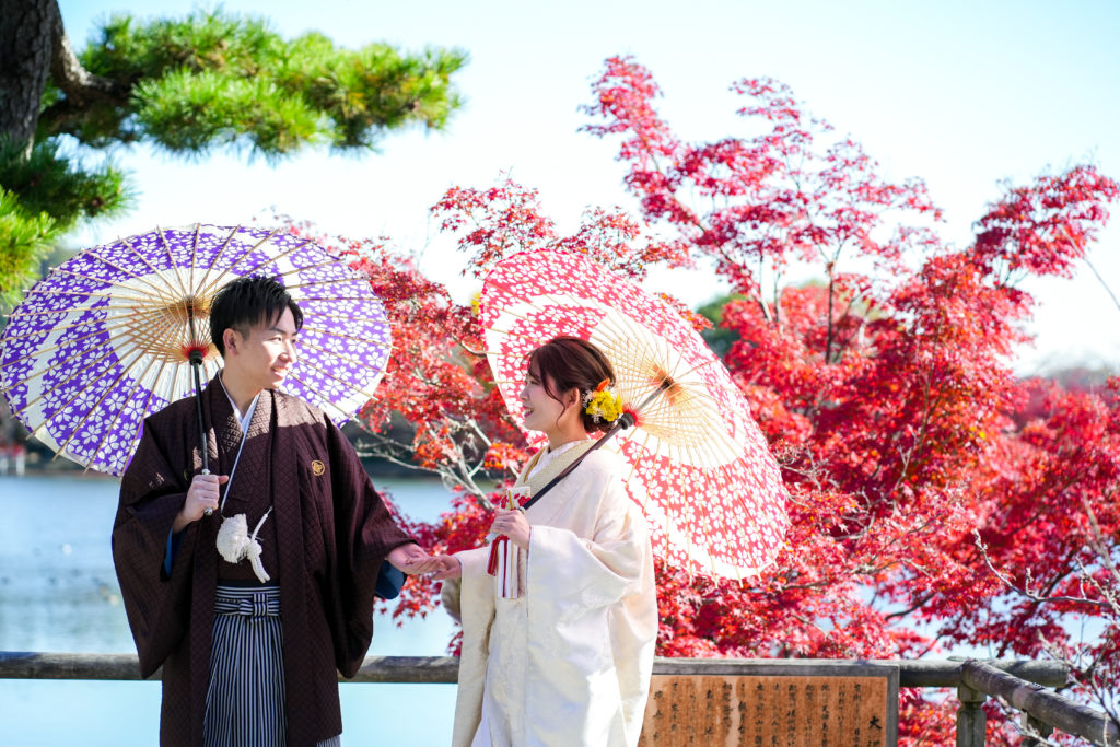 大覚寺で番傘をもって和装前撮り