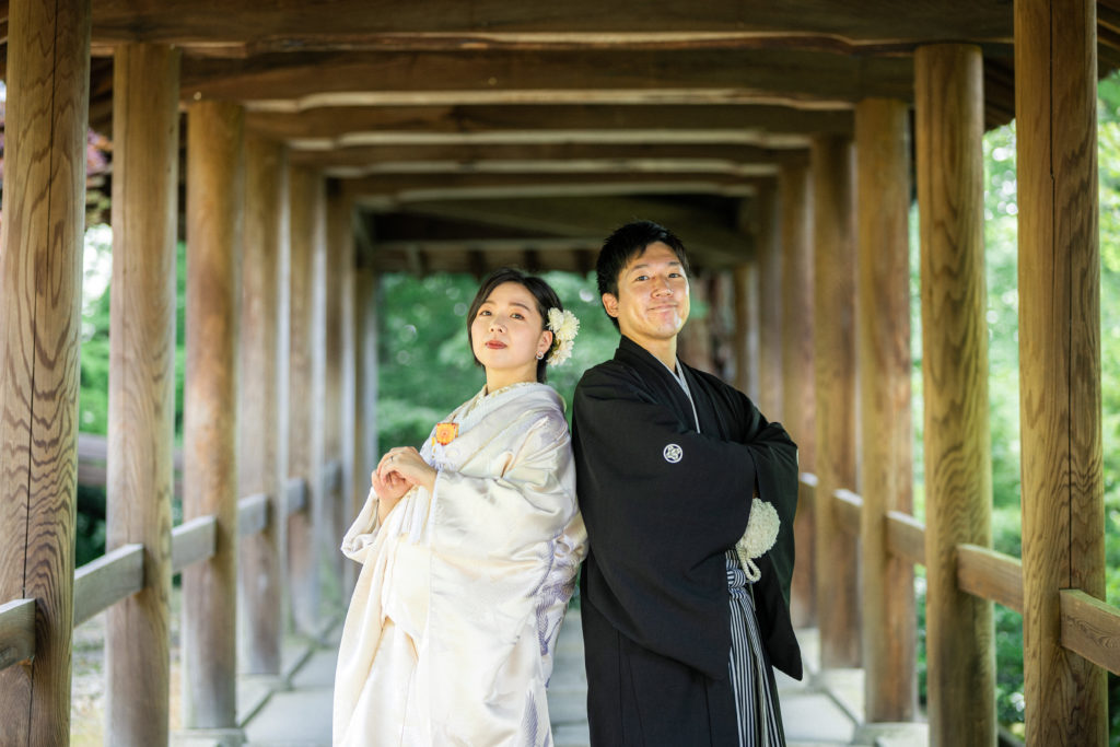 白無垢と黒紋付き袴で東福寺で和装前撮り