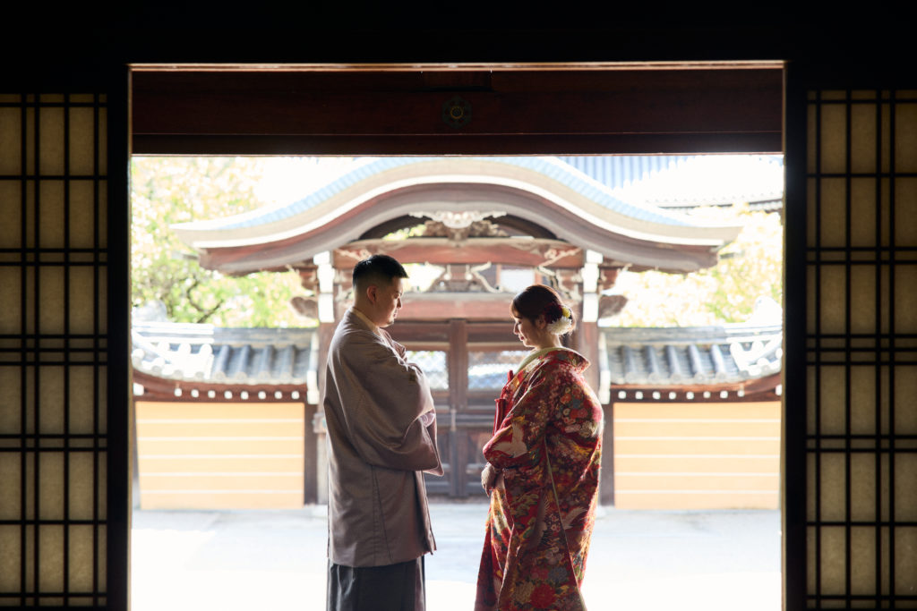 奥行きのある廊下を活かした金戒光明寺前撮り