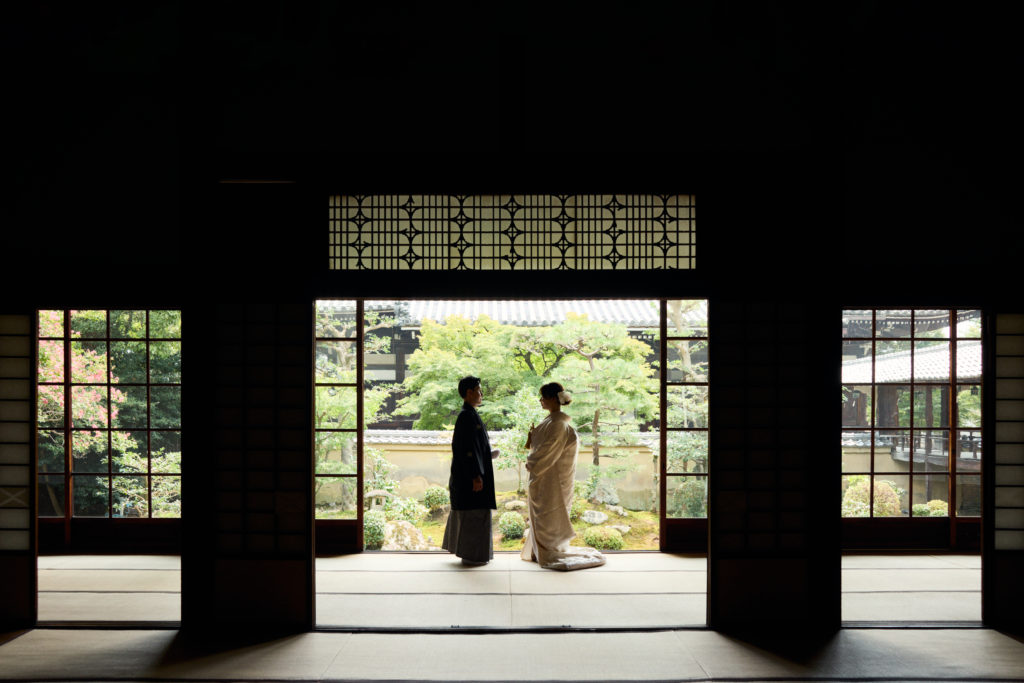 立本寺の廊下や和室が魅力の前撮りロケーション